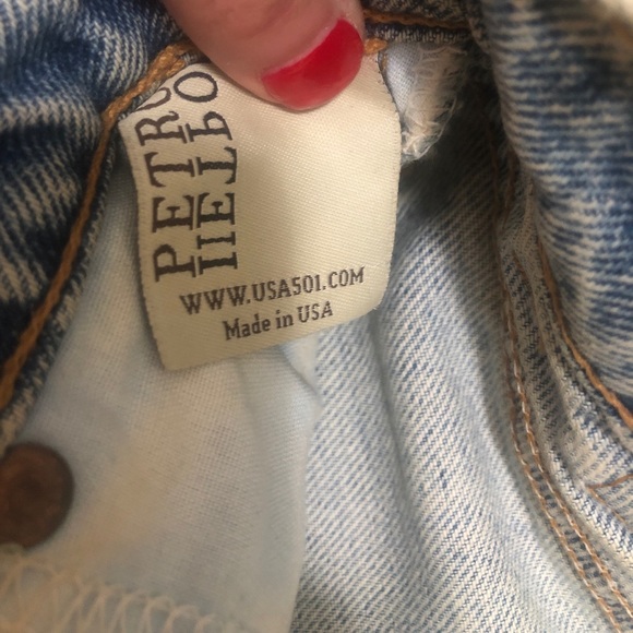 Levi’s High Rise two tone blue and white shorts - Picture 4 of 4